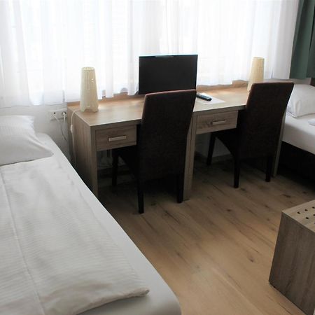 Hotel Ulmer Spatz Eksteriør bilde