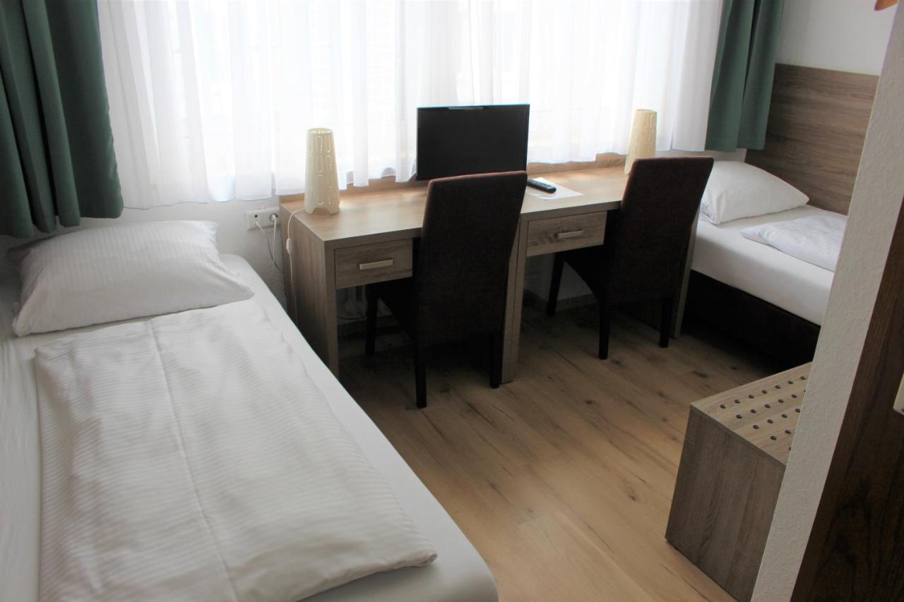 Hotel Ulmer Spatz Eksteriør bilde