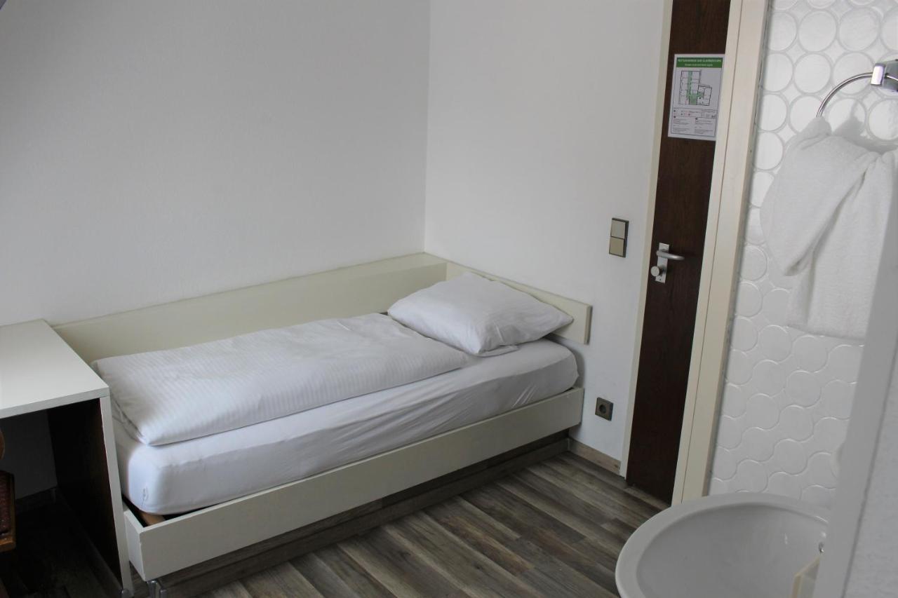 Hotel Ulmer Spatz Eksteriør bilde
